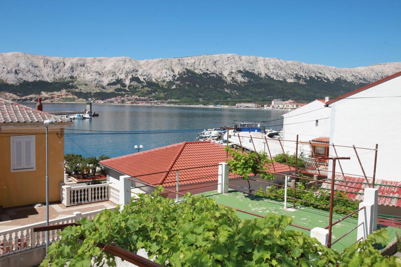 Apartment Mario With Terrace And Sea View Baška Extérieur photo