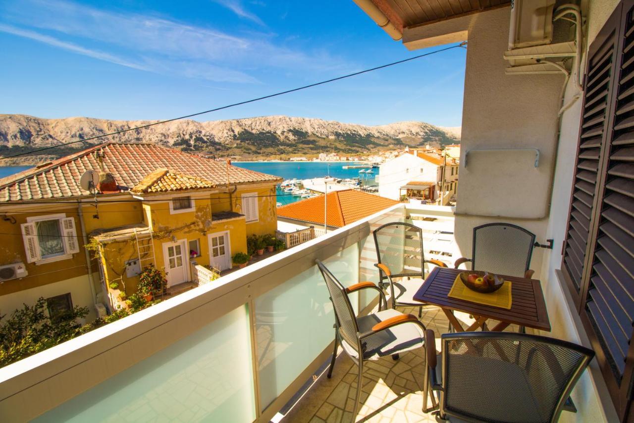 Apartment Mario With Terrace And Sea View Baška Extérieur photo
