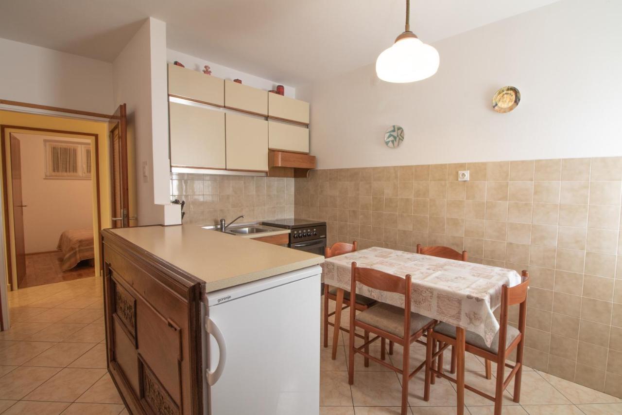 Apartment Mario With Terrace And Sea View Baška Extérieur photo