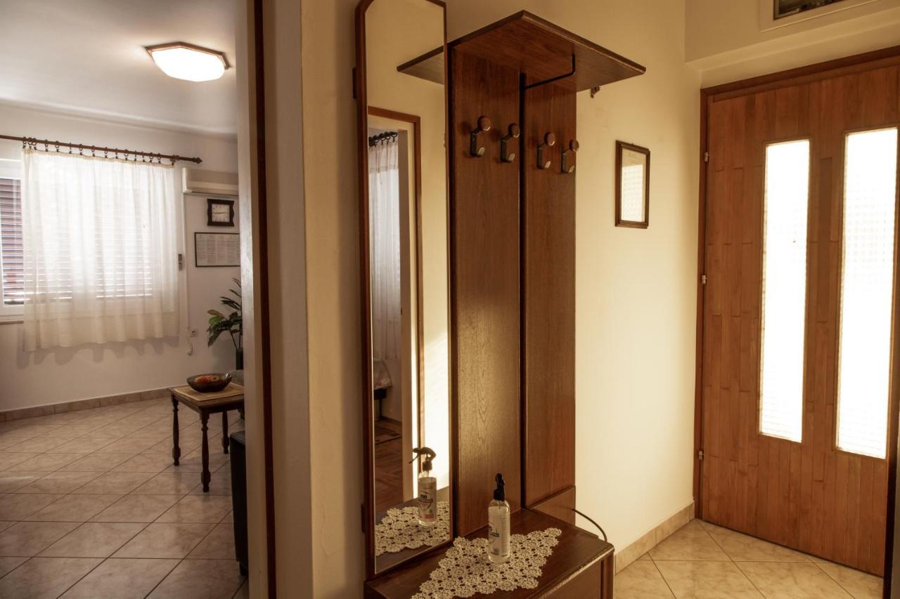 Apartment Mario With Terrace And Sea View Baška Extérieur photo