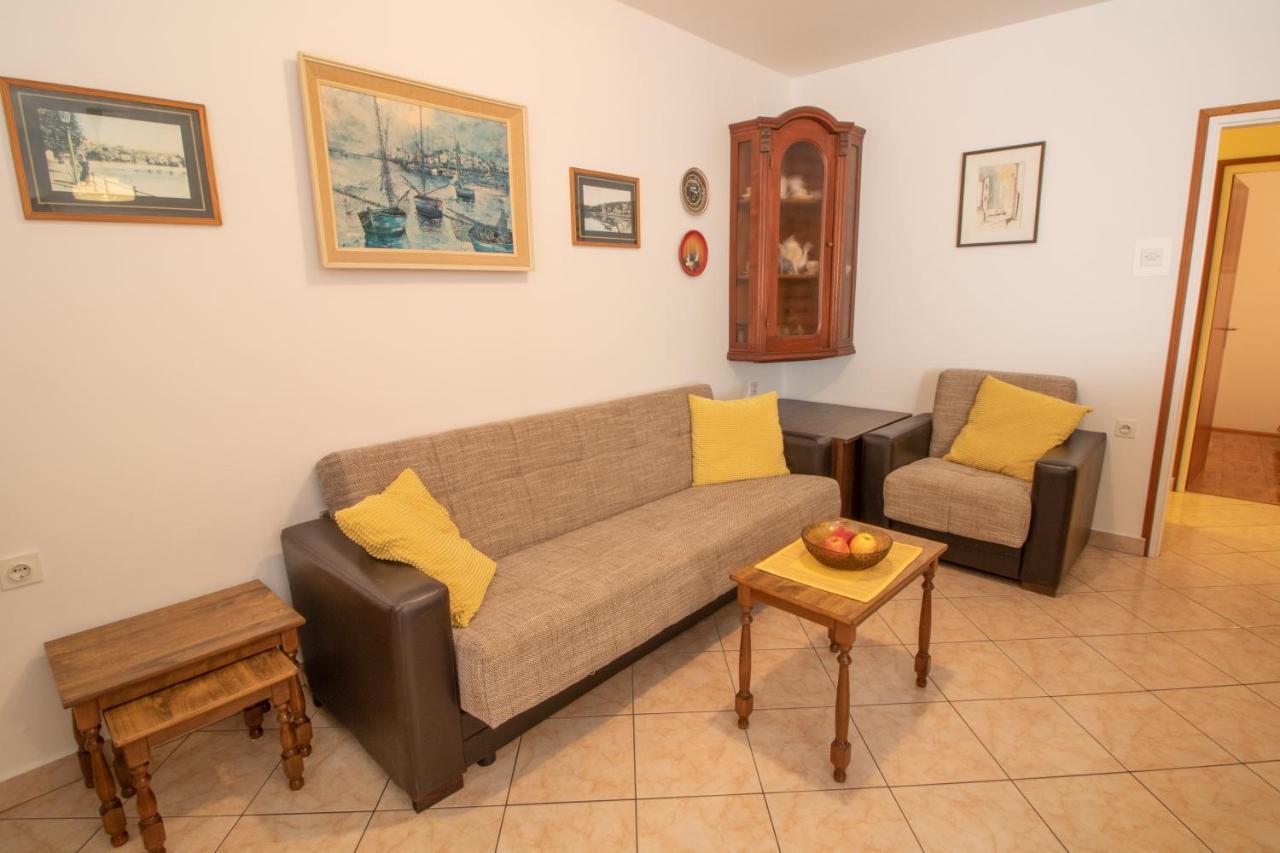 Apartment Mario With Terrace And Sea View Baška Extérieur photo